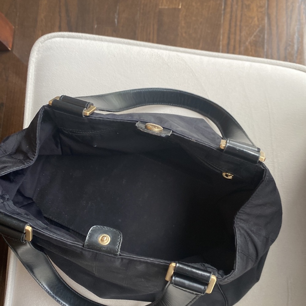Authentic Chanel monogram nylon handbag black - Picture 15 of 17